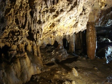Grotte-di-Cassano-allIonio-Interno